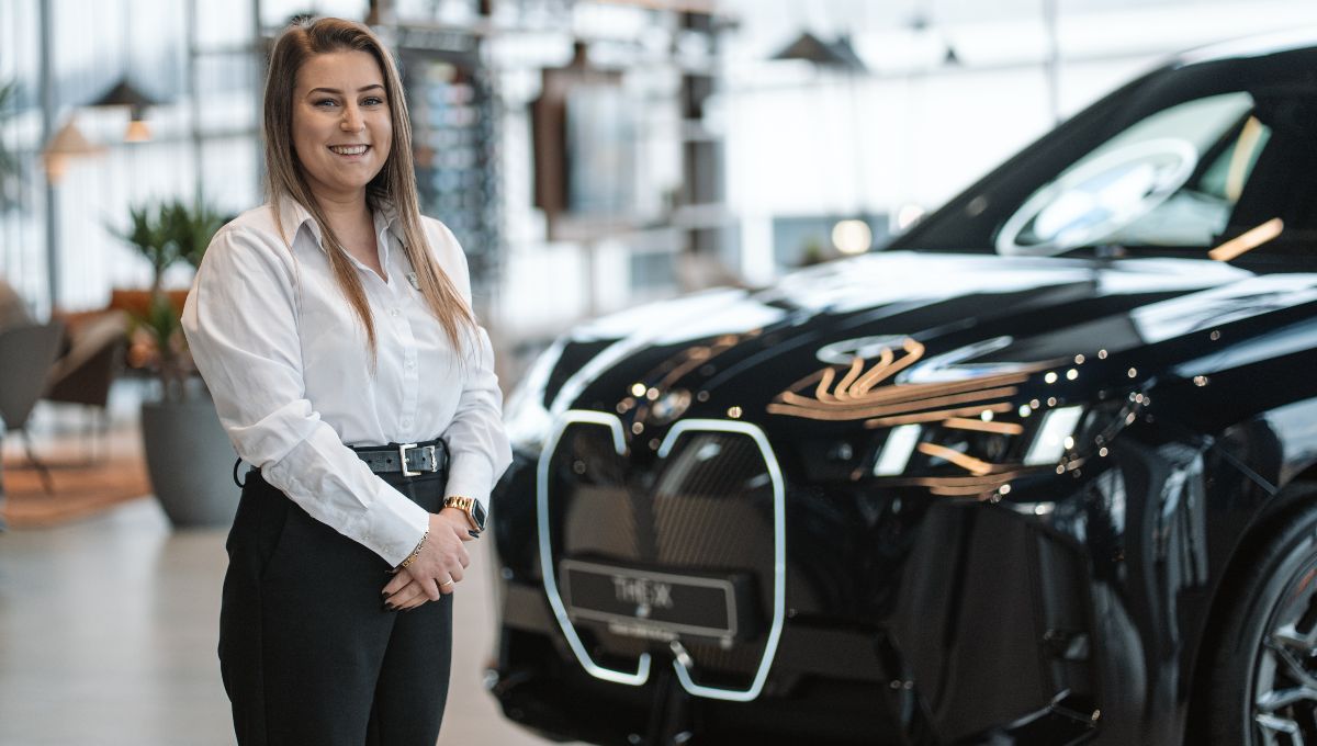 Magdalena Raczyńska-Kluza Asystent działu Finansów i Ubezpieczeń