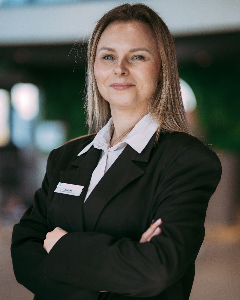 Justyna Brzostek Koordynator Działu Obsługi Klienta
